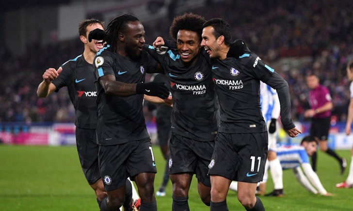 บากาโยโก้ เบิกร่อง ! เชลซี คืนฟอร์ม บุกอัด ฮัดเดอร์สฟิลด์ 3-1