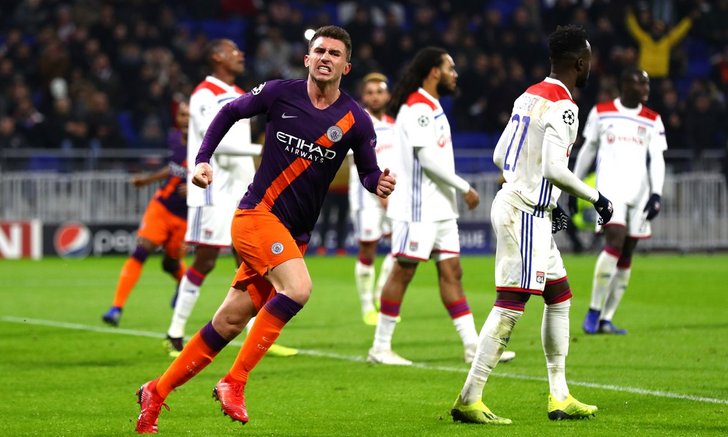 เรือใบ ไล่เจ๊า ลียง 2-2 ลิ่วเข้ารอบศึก UCL