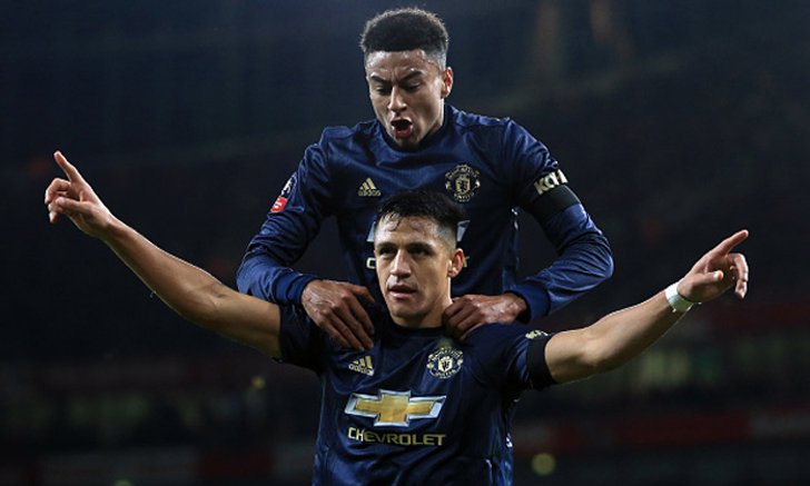 ซิวชัย 8 นัดติด! แมนฯ ยูไนเต็ด บุกอัด อาร์เซน่อล 3-1 ลิ่วเอฟเอคัพ (คลิป)