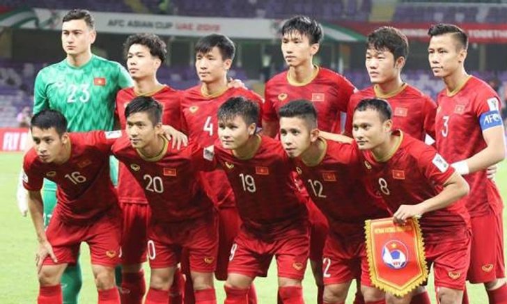 เวียดนาม แบโผ 27 แข้ง ชนช้างศึก เปิดหัวคัดบอลโลก 2022
