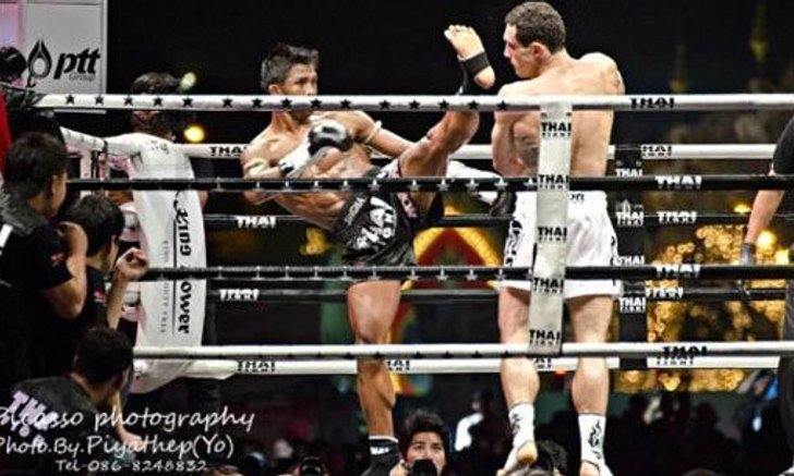 บัวขาวทุบมวยรัสเซียจอดป้ายยก2 พร้อมหลั่งน้ำตา