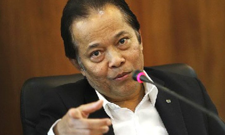 ฟุตบอล : สมาคมฟุตบอล "ไร้ที่ติ" โดย เมฆา ฟ้าแวบแวบ