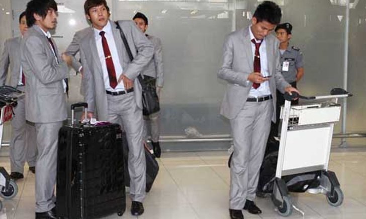 แข้งไทยถึงลอดช่องวินนี่จับซ้อมต่อ-โก้เจ็บไม่หนัก