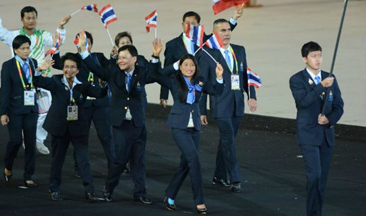 "พระองค์เจ้าสิริวัณณวรีนารีรัตน์"ทรงเดินนำขบวนพาเหรดทัพนักกีฬาไทย พิธีเปิด"ซีเกมส์ ครั้งที่27"