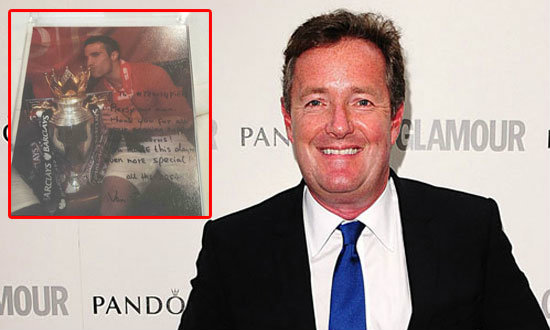 RVPแสบ!ส่งรูปจูบถ้วยให้เพียร์สพิธีกรเด็กปืน