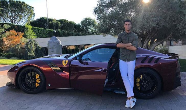 อีกแล้ว! "CR7" แชะภาพอวดรถคันใหม่ไม่วายถูกวิจารณ์ดราม่าอีก