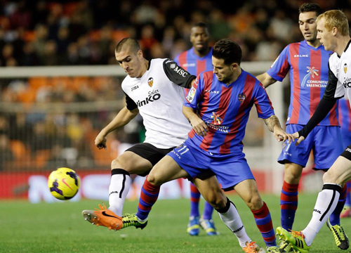 เลบานเตในบ้านแกร่งเชือดบาเลนเซีย2-0