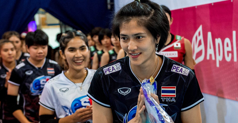 "ปลื้มจิตร์" ถือธงนำนักกีฬาไทยพิธีเปิดเอเชียนเกมส์ 2018