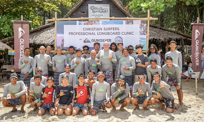 ลุยกระดานโต้คลื่นสู่ระดับสากลกับ "Christian Surfers Professional Surf Clinic by Quiksilver"