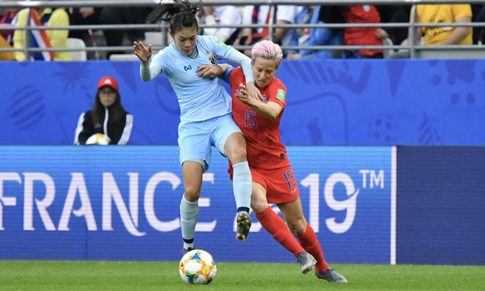 แข้งสาวไทยไร้ทางต้าน! พ่าย สหรัฐอเมริกา 0-13 ประเดิมศึกฟุตบอลโลก 2019 (คลิป)