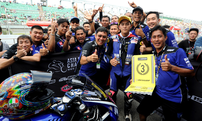 "พีรพงศ์ บุญเลิศ" เบิ้ลโพเดี้ยมที่สนามจูไห่ จ่อขึ้นบัลลังก์แชมป์ เอเชีย โร้ด เรซซิ่ง