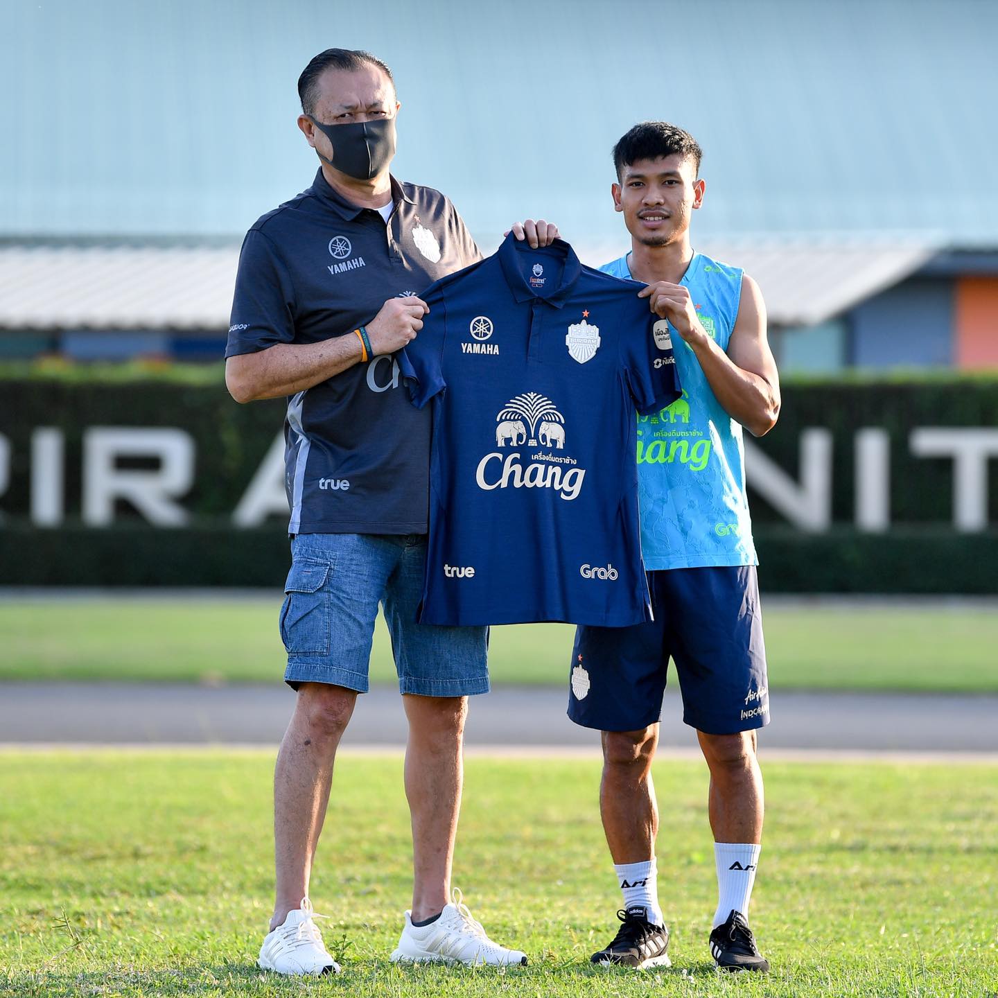 132416795_3579184175534832_17