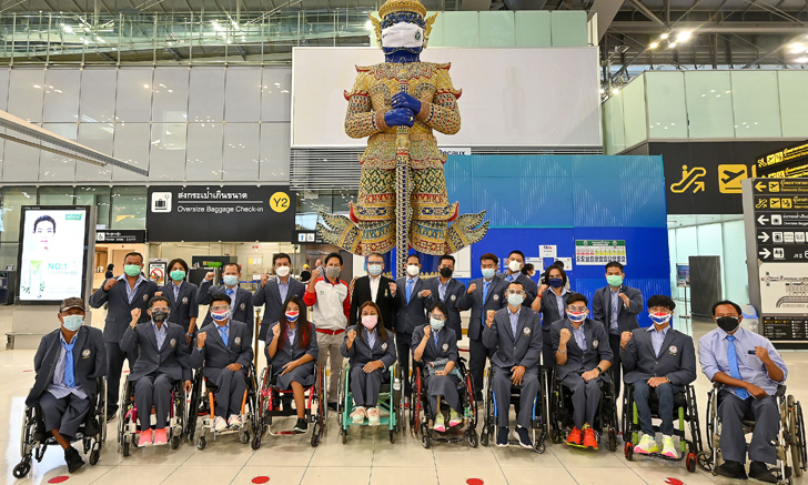 พร้อมสู้! "รุ่งโรจน์-สายสุนีย์" นำทัพพาราลิมปิกทีมชาติไทยชุดแรก เหินฟ้าสู่โตเกียวเกมส์ 2020