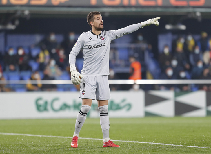 levante-ud-keeper-aitor-fer