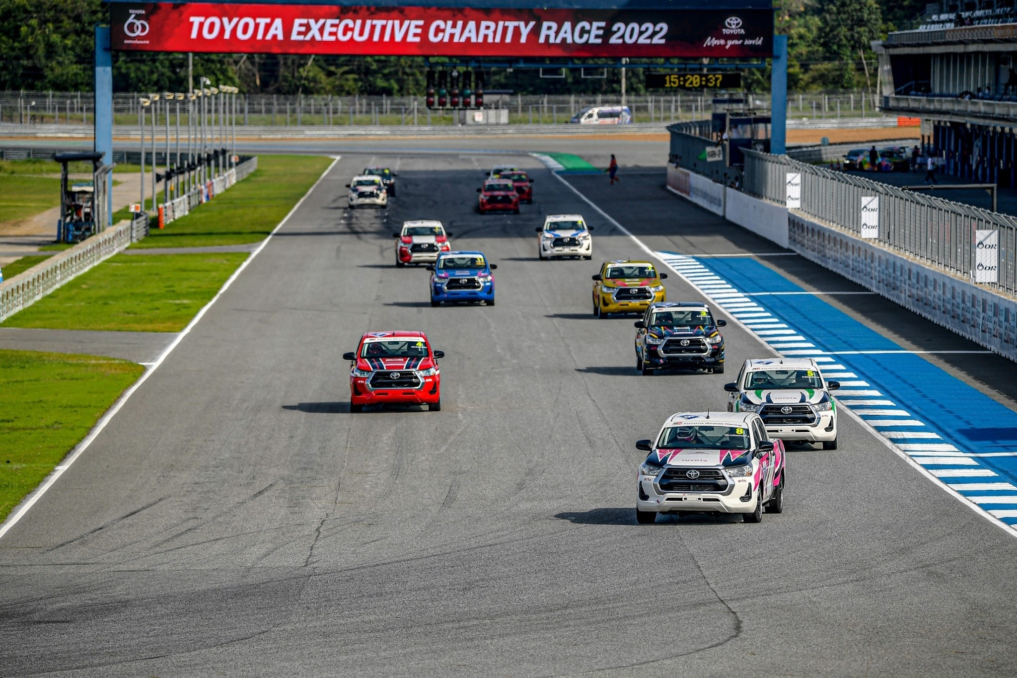 toyotaexecutivecharityrace_2