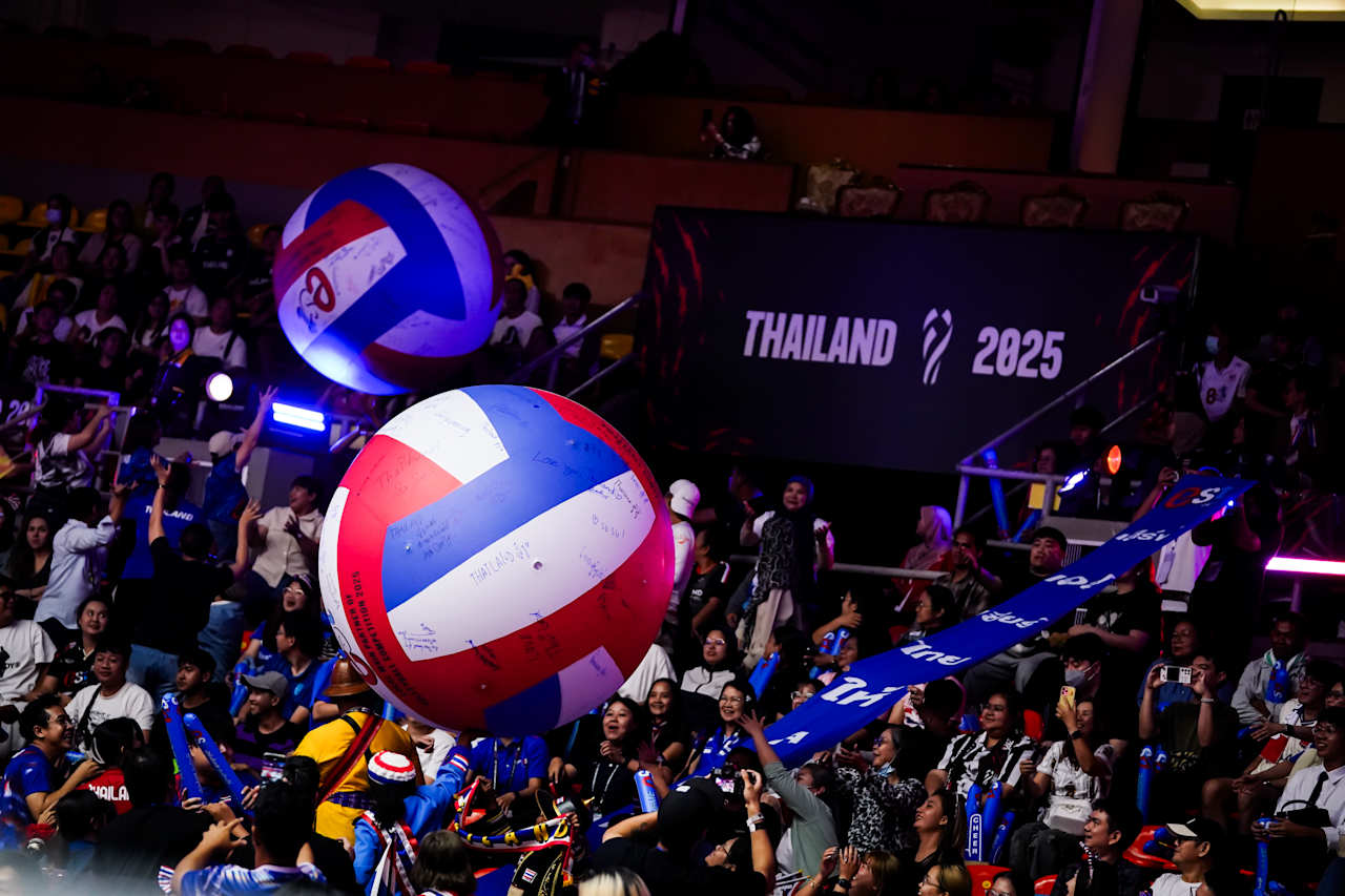 ถ่ายทอดสด วอลเลย์บอลหญิง ชิงแชมป์โลก 2025 รอบ 8 ทีมสุดท้าย 4 ก.ย.