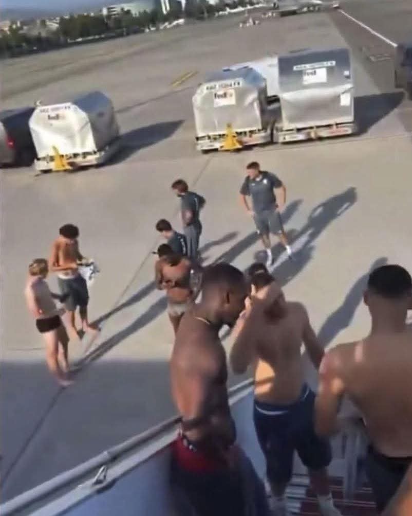 546631820_1206141498213930_10_1