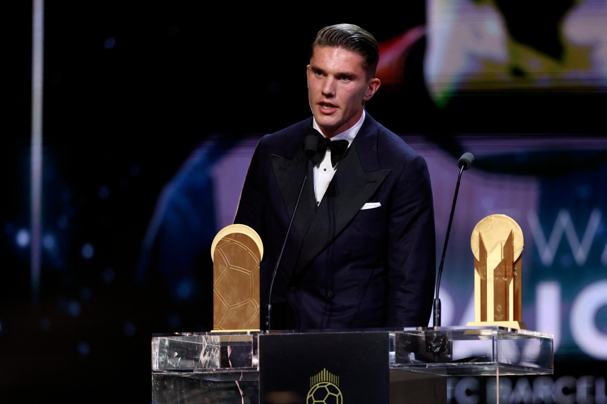 afp__20250922__76eq4zm__v2__m