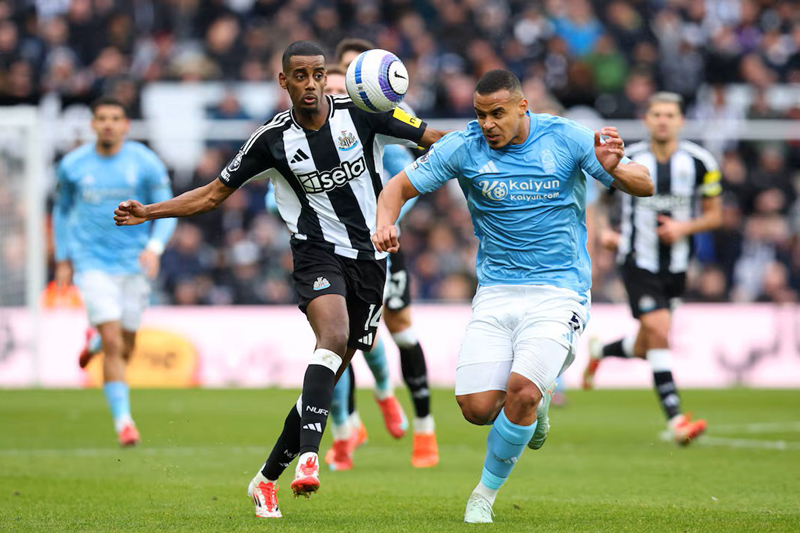 ดูบอลสด พรีเมียร์ลีก นิวคาสเซิล พบ ฟอเรสต์