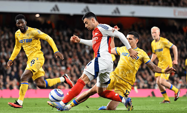 ดูบอลสด พรีเมียร์ลีก อาร์เซนอล พบ คริสตัล พาเลซ