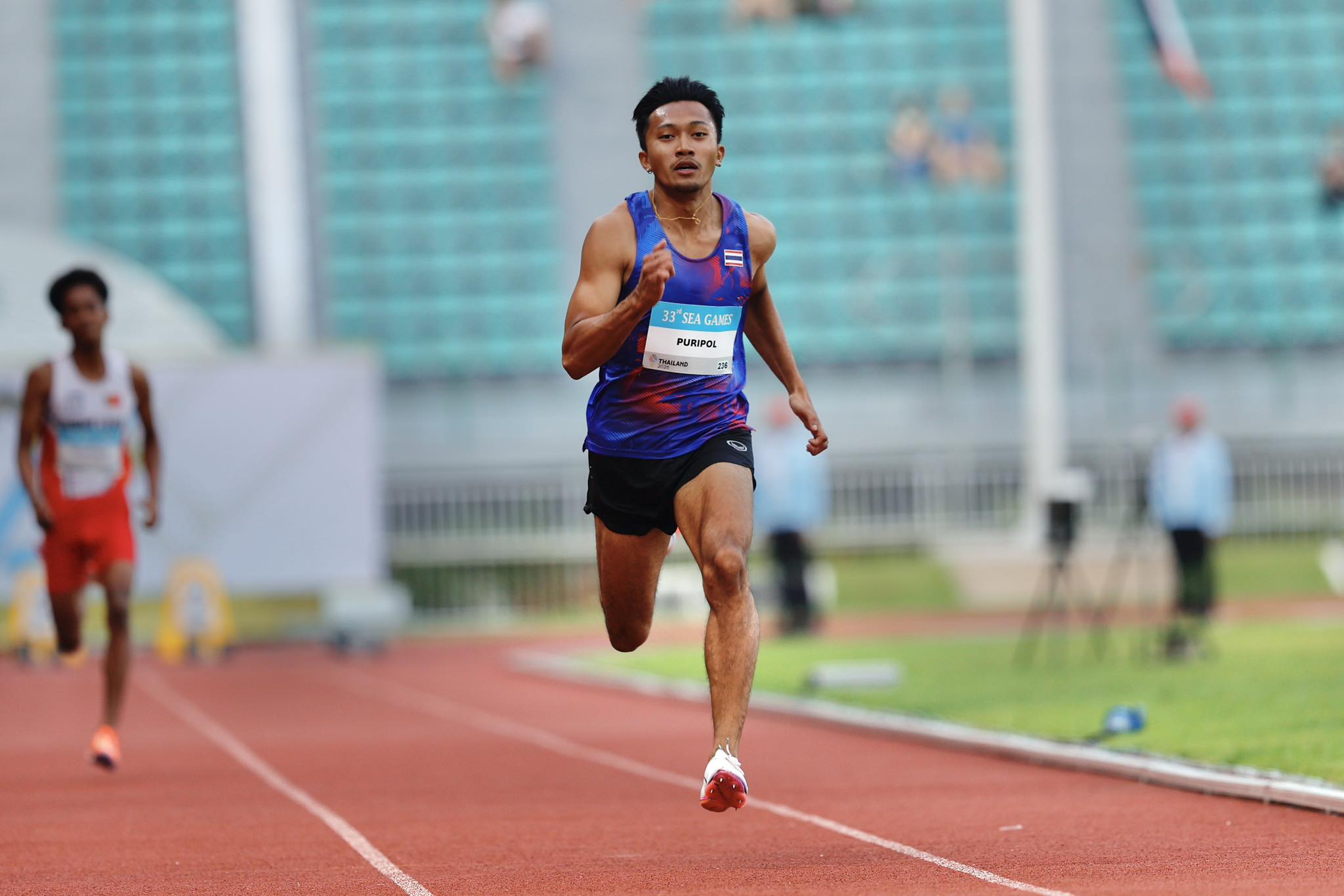 596815472_899076575784756_425