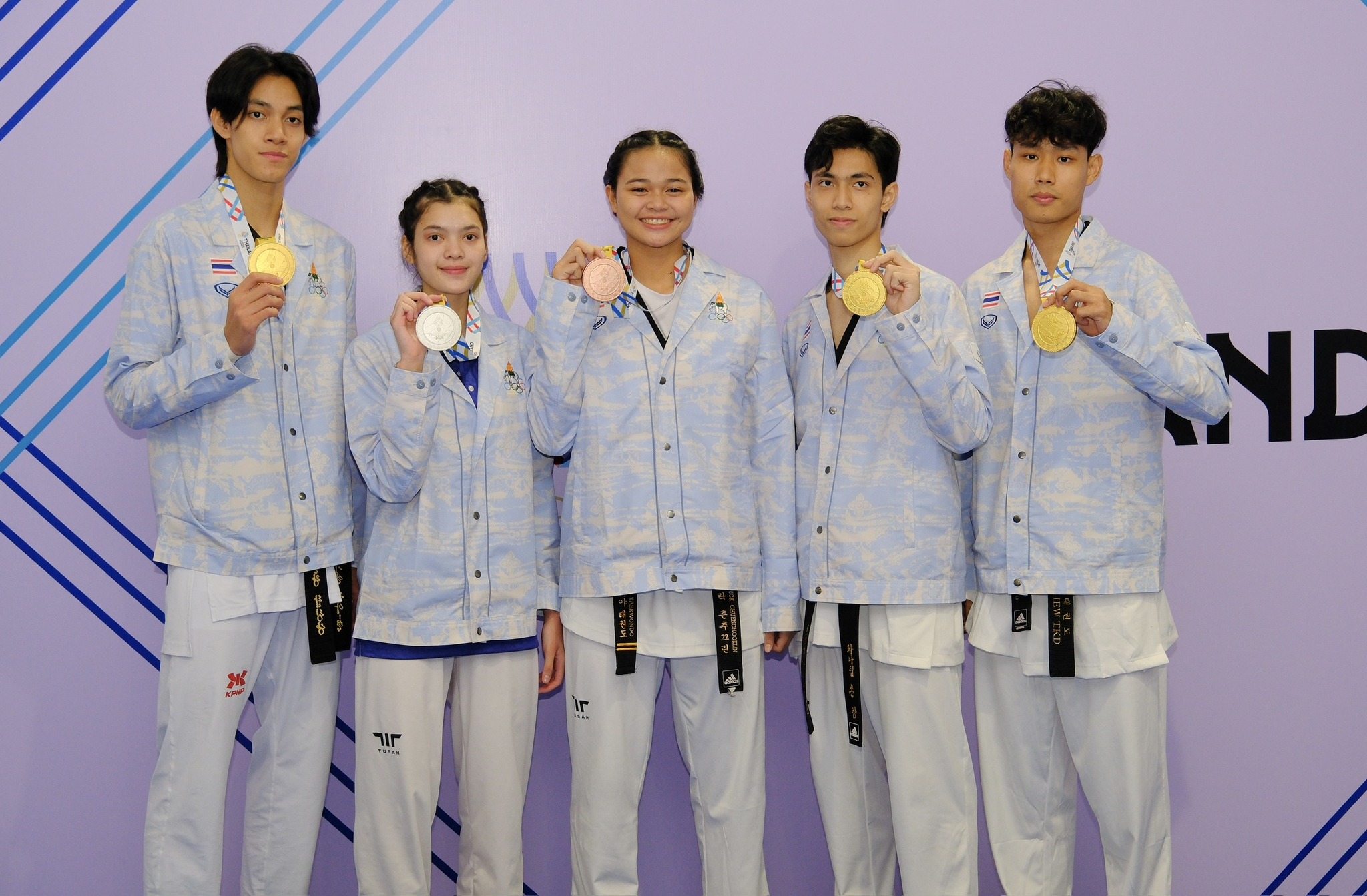 600139820_1333271412177043_17