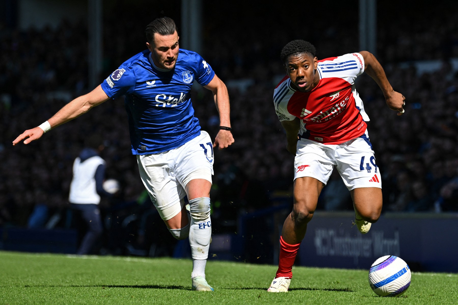 เอฟเวอร์ตัน พบ อาร์เซนอล