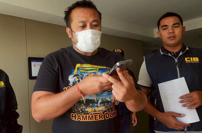 มนัสบุญจํานงค์ถูกจับ