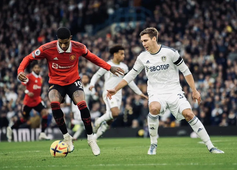 ดูบอลสด พรีเมียร์ลีก ลีดส์ ยูไนเต็ด พบ แมนยู