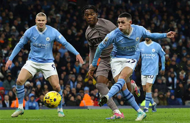 ดูบอลสด สเปอร์ส พบ แมนซิตี้