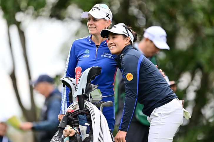 โปรจีน อาฒยา