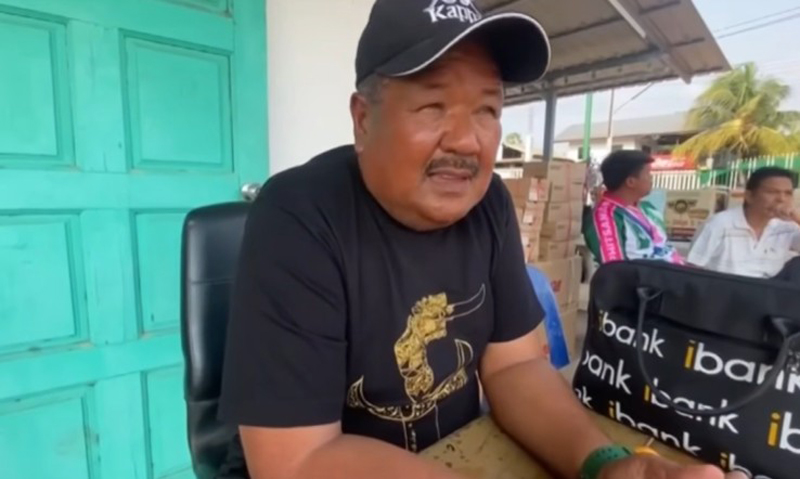 อาจารย์สกล เกลี้ยงประเสริฐ