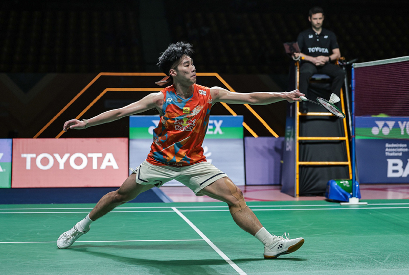 วิว กุลวุฒิ