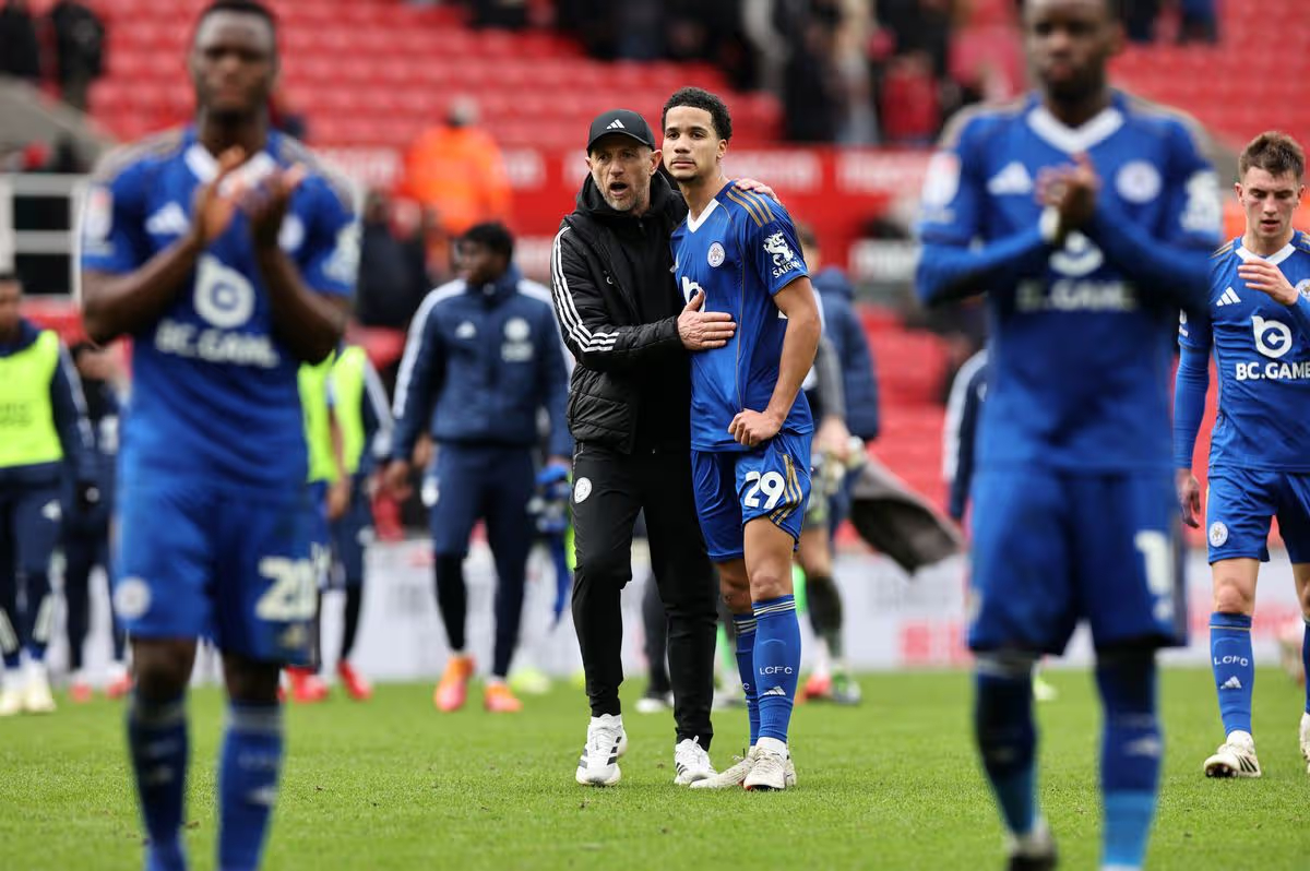 เลสเตอร์ ซิตี้ โดนตัดแต้ม