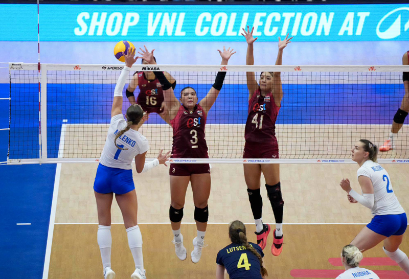 วอลเลย์บอลหญิงไทย พ่าย ยูเครน