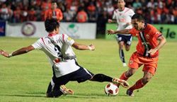 ลาวาฟอร์มเทพเปิดบ้านสอนบอลเสือสามย่าน3-0จ่อแชมป์เลกแรก