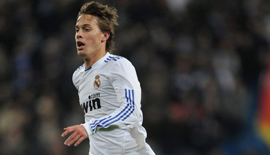 ปูด!วิลล่าเล็งยืมคานาเลสเดินเกมเเทนยัง