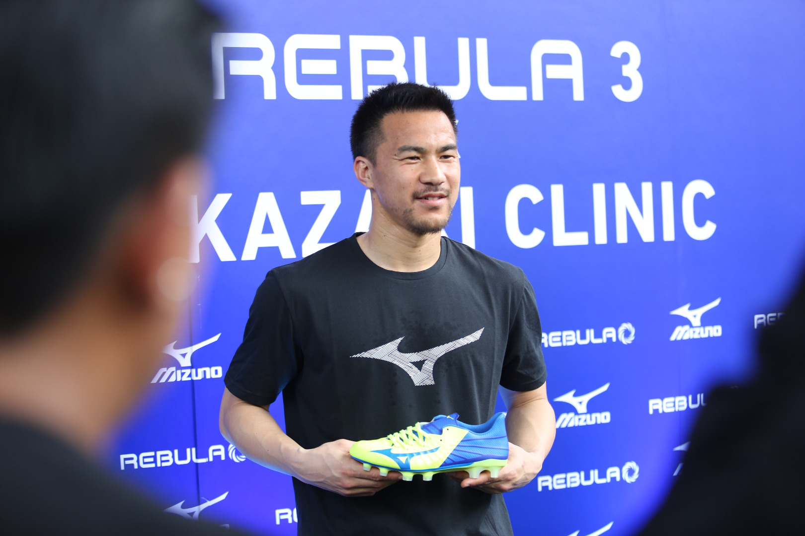  MIZUNO รุ่น "Rebula 3"