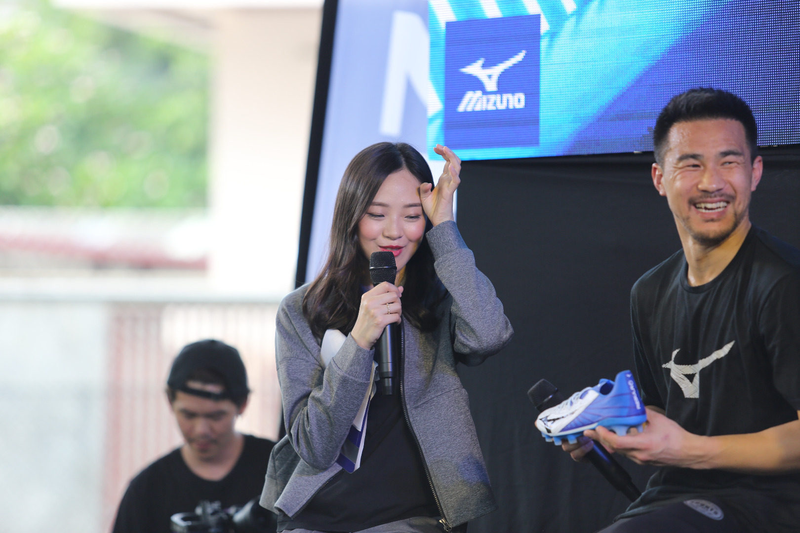  MIZUNO รุ่น "Rebula 3"