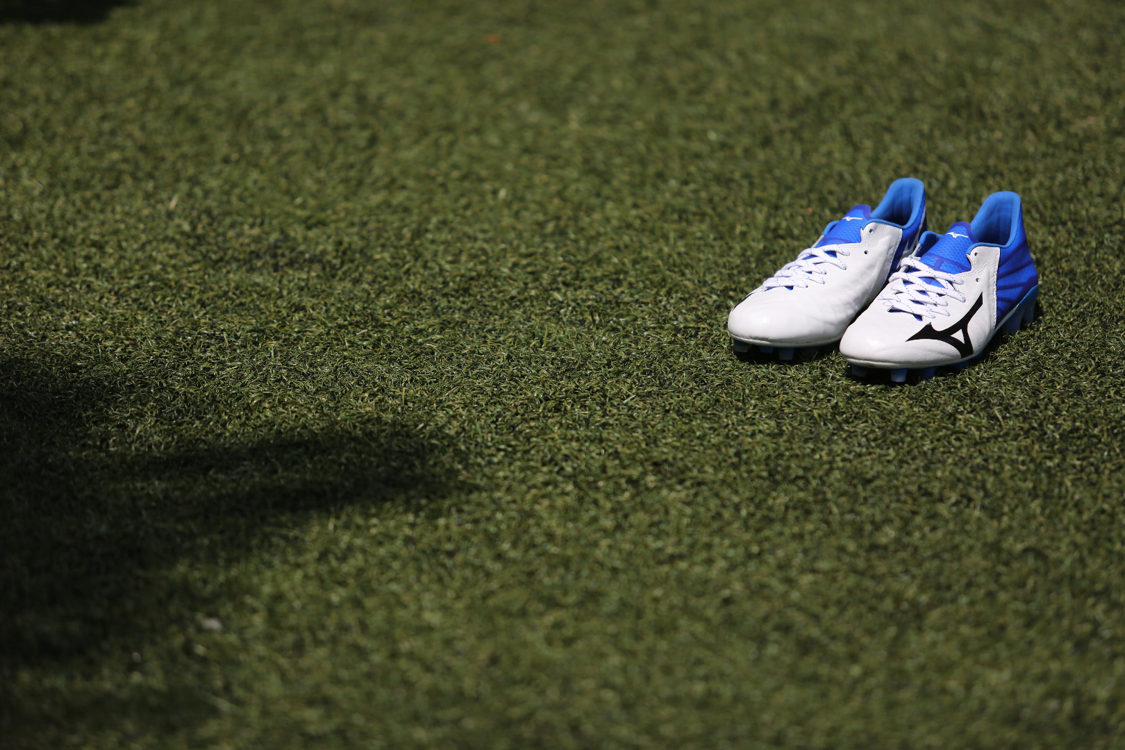  MIZUNO รุ่น "Rebula 3"