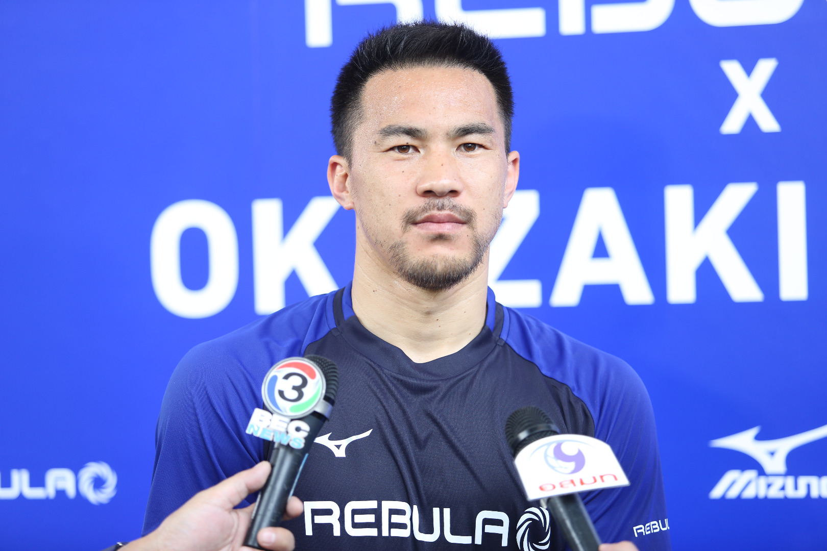  MIZUNO รุ่น "Rebula 3"