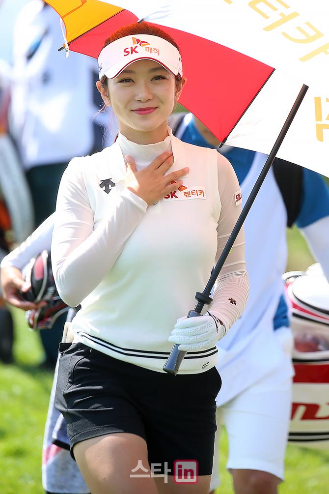 นักกอล์ฟสาวเกาหลีสวย