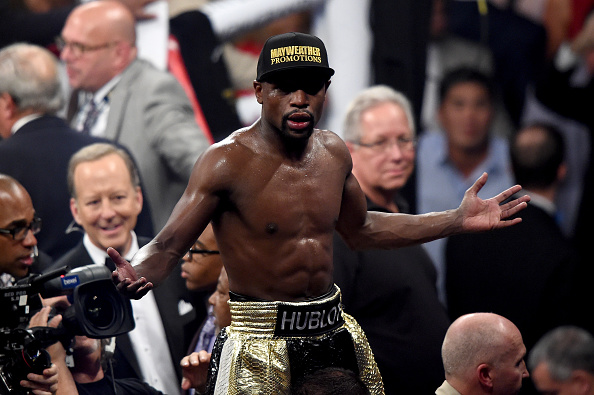 ประมวลภาพ ฟลอยด์ ชนะ ปาเกียว