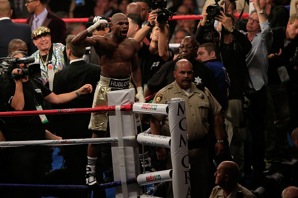 ประมวลภาพ ฟลอยด์ ชนะ ปาเกียว