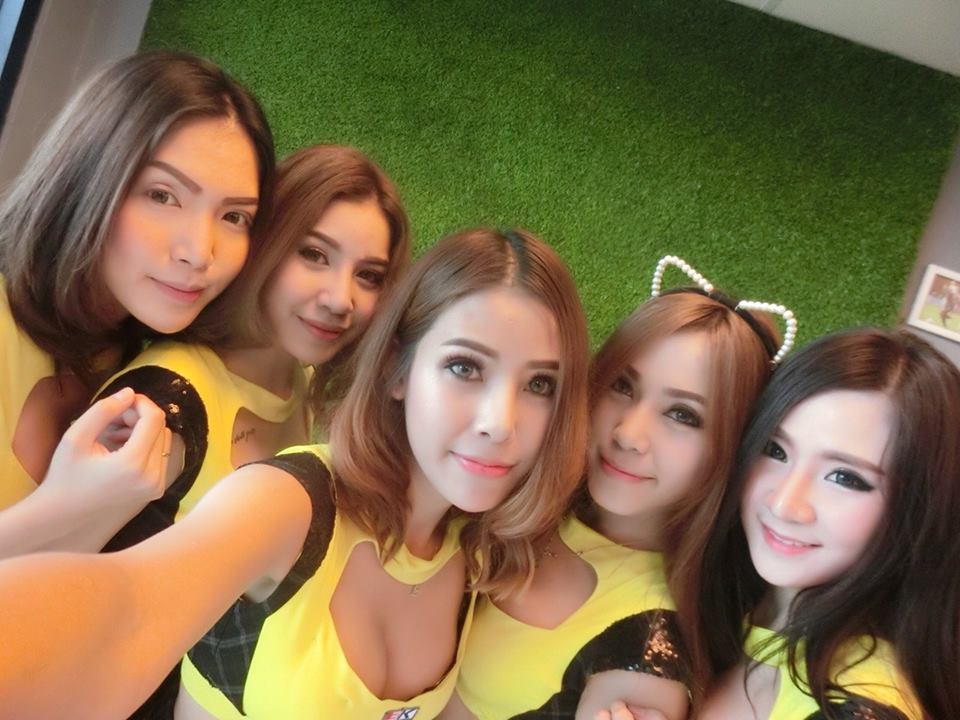 จัดเต็มพริตตี้สาว 3K