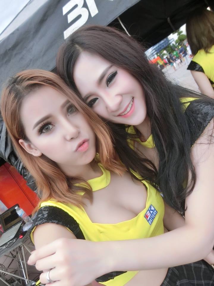 จัดเต็มพริตตี้สาว 3K