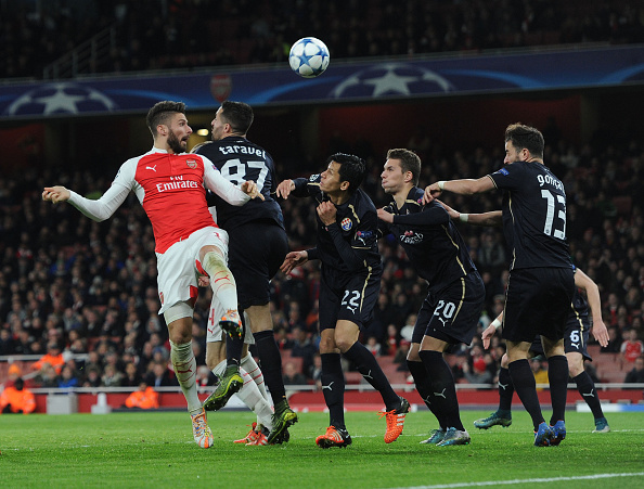 อาร์เซน่อล 3-0 ดินาโม ซาเกร็บ