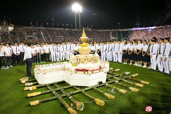 ภาพฟุตบอลประเพณี ธรรมศาสตร์ - จุฬาฯ