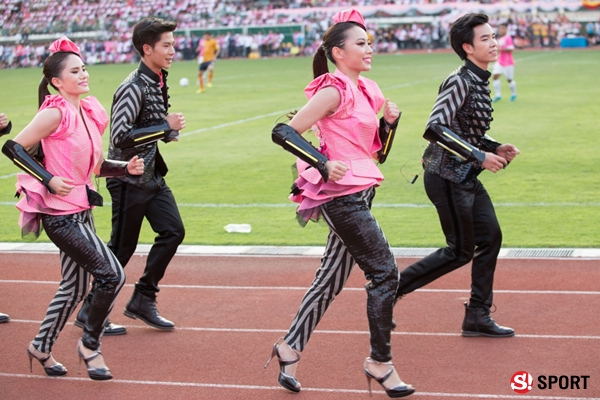 ภาพฟุตบอลประเพณี ธรรมศาสตร์ - จุฬาฯ