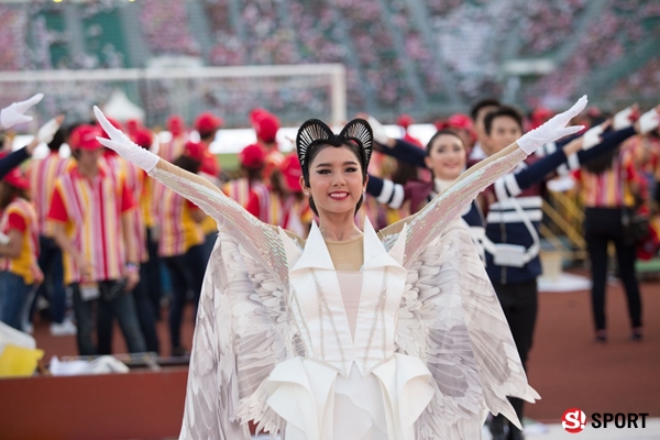 ภาพฟุตบอลประเพณี ธรรมศาสตร์ - จุฬาฯ